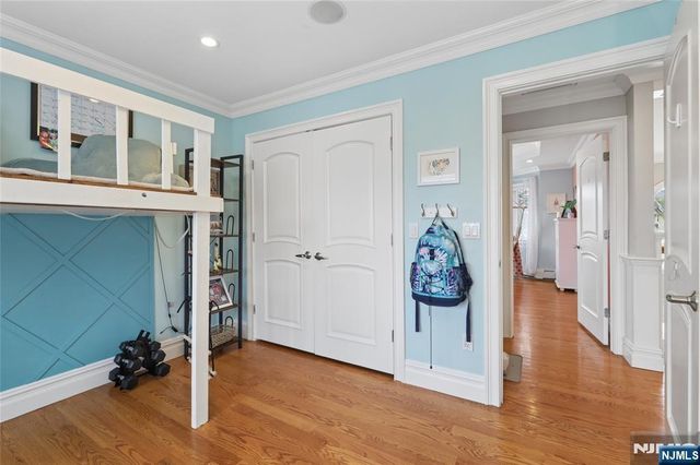 50 Hemlock Drive, Paramus, NJ 07652
