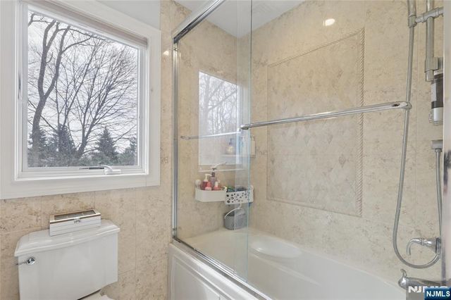 50 Hemlock Drive, Paramus, NJ 07652