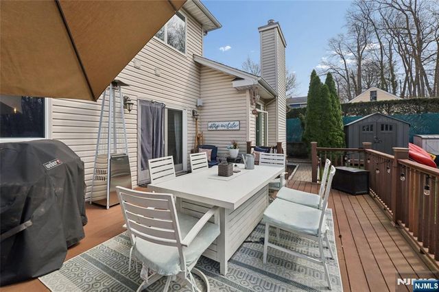 50 Hemlock Drive, Paramus, NJ 07652