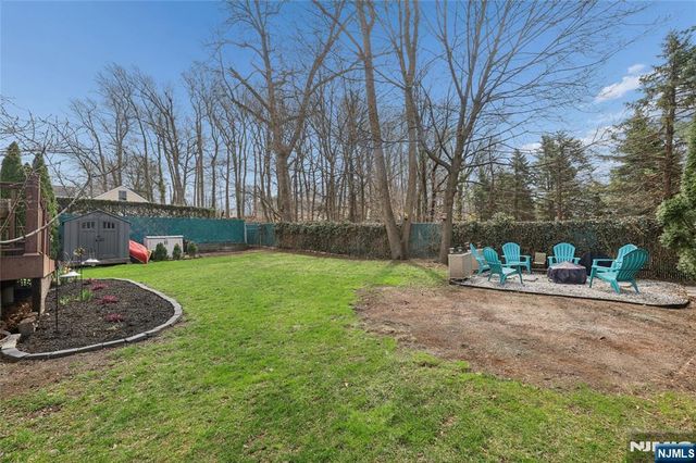 50 Hemlock Drive, Paramus, NJ 07652