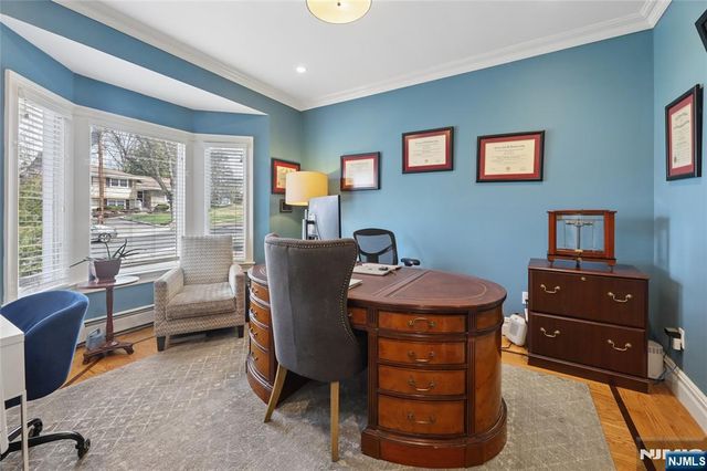 50 Hemlock Drive, Paramus, NJ 07652