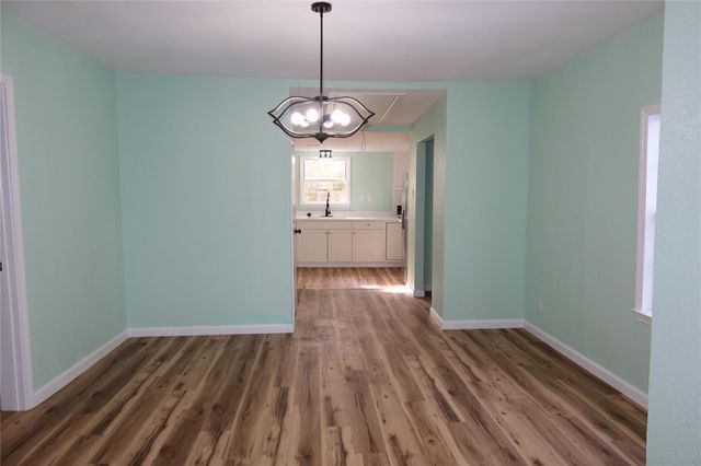 5122 Avenue L, Santa Fe, TX 77510