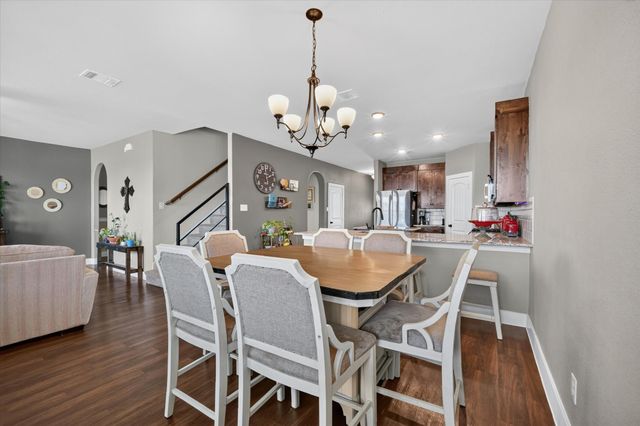 39 S Highland Drive, Sanger, TX 76266