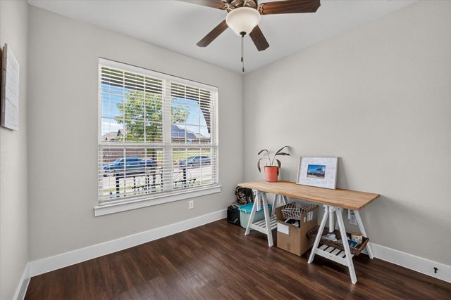39 S Highland Drive, Sanger, TX 76266