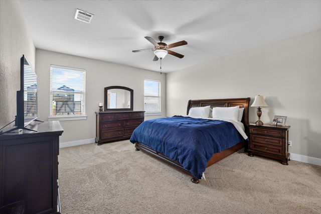 39 S Highland Drive, Sanger, TX 76266