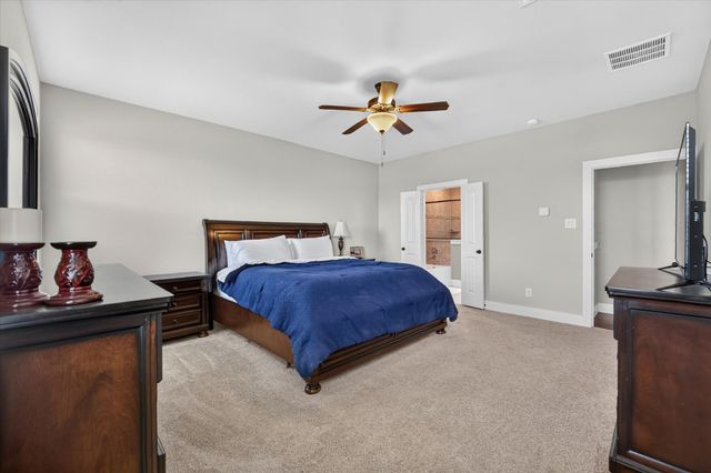 39 S Highland Drive, Sanger, TX 76266