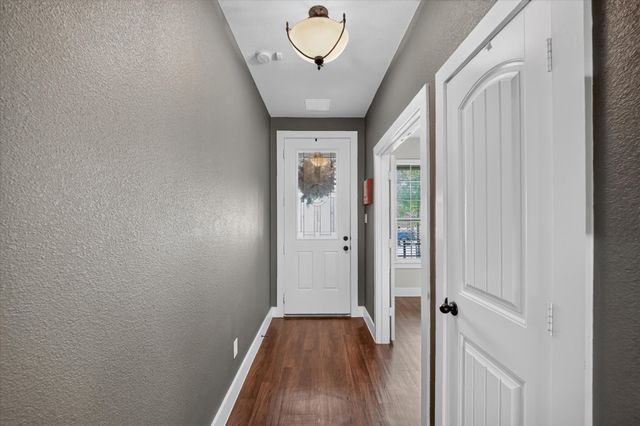 39 S Highland Drive, Sanger, TX 76266