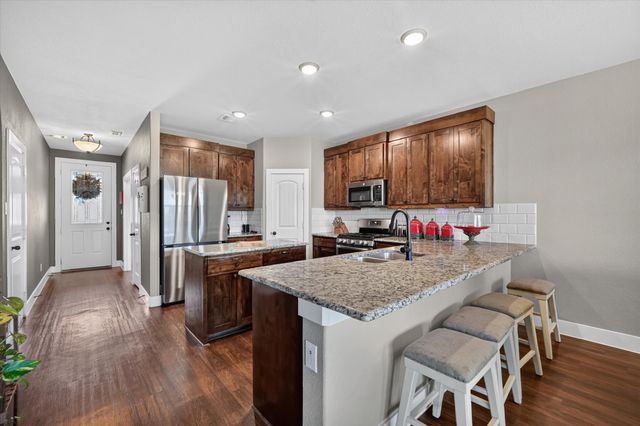 39 S Highland Drive, Sanger, TX 76266