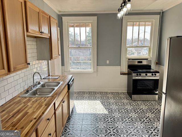 2694 Cherokee Avenue, Macon, GA 31204