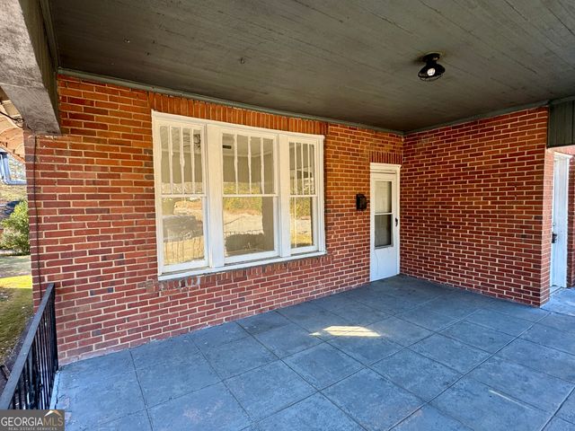 2694 Cherokee Avenue, Macon, GA 31204