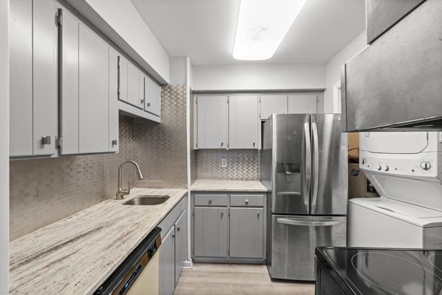 2325 Elliston Pl Apt 408, Nashville, TN 37203