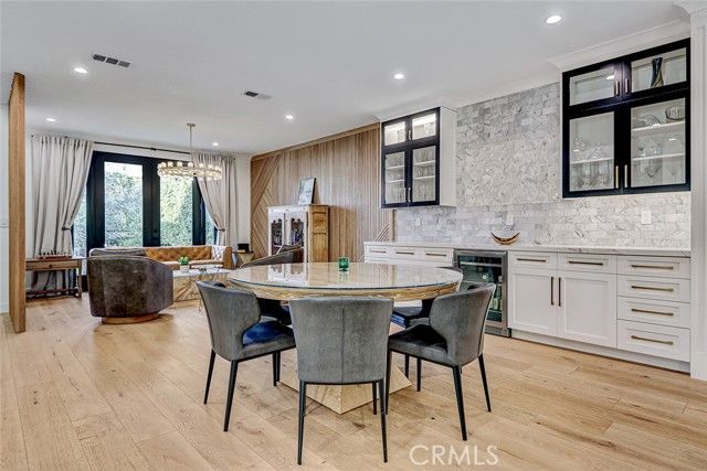 1852 6th, Manhattan Beach, CA 90266