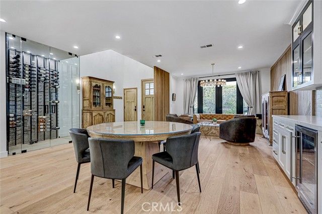 1852 6th, Manhattan Beach, CA 90266