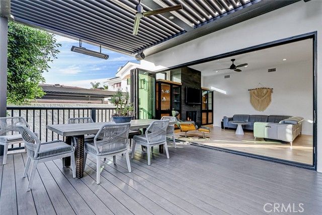 1852 6th, Manhattan Beach, CA 90266