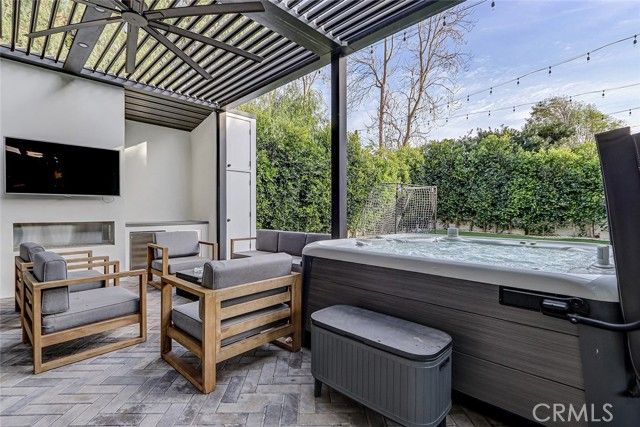 1852 6th, Manhattan Beach, CA 90266