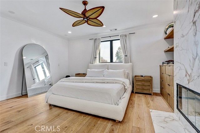 1852 6th, Manhattan Beach, CA 90266