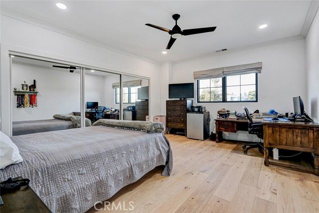 1852 6th, Manhattan Beach, CA 90266