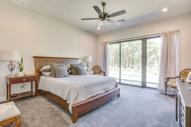 3131 Trailwood Drive E, Burleson, TX 76028