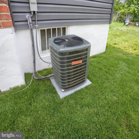 24 LINCOLN AVE, Baltimore, MD 21228