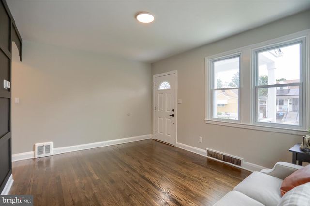 24 LINCOLN AVE, Baltimore, MD 21228