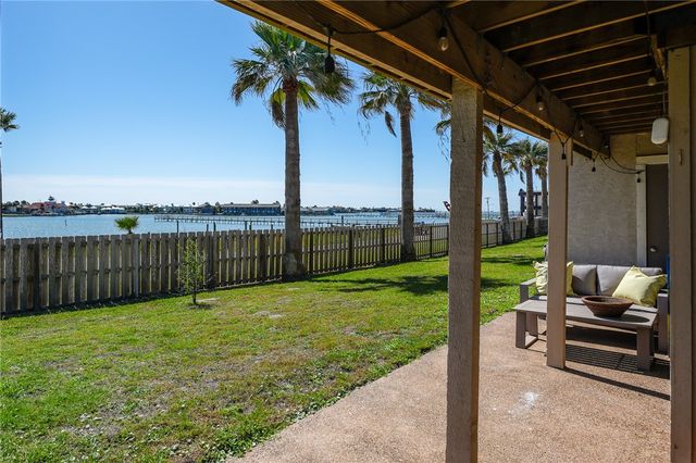 2701 Bayhouse 2701, Rockport, TX 78382