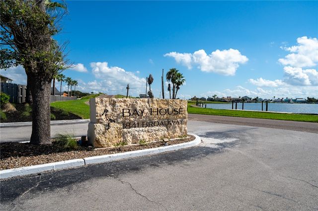 2701 Bayhouse 2701, Rockport, TX 78382