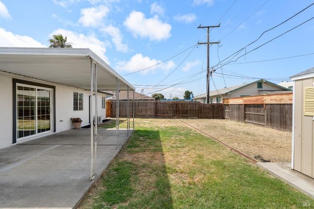 711 Warford Ave, Vallejo, CA 94591