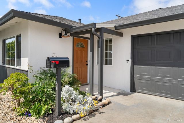 711 Warford Ave, Vallejo, CA 94591