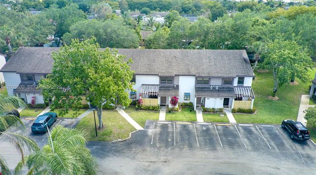 4715 NW 82nd Ave 1405, Lauderhill, FL 33351
