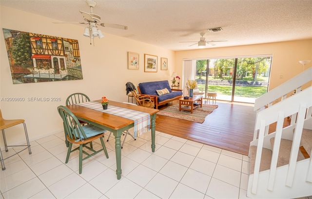4715 NW 82nd Ave 1405, Lauderhill, FL 33351