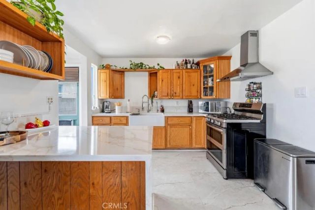 5055 N Raton, Long Beach, CA 90807