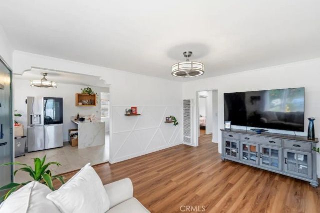5055 N Raton, Long Beach, CA 90807