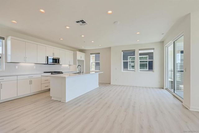 3051 Marquee Way, San Diego, CA 92108