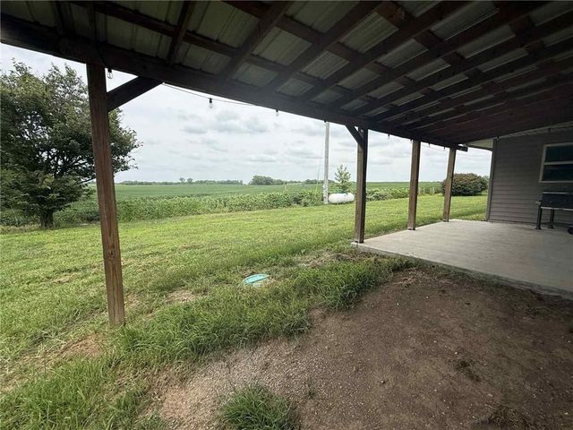 24817 24 Highway, Waverly, MO 64096