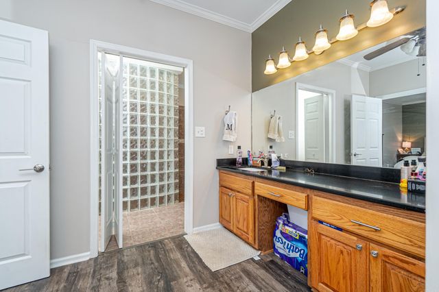 120 Hazelwood Dr, Monticello, AR 71655