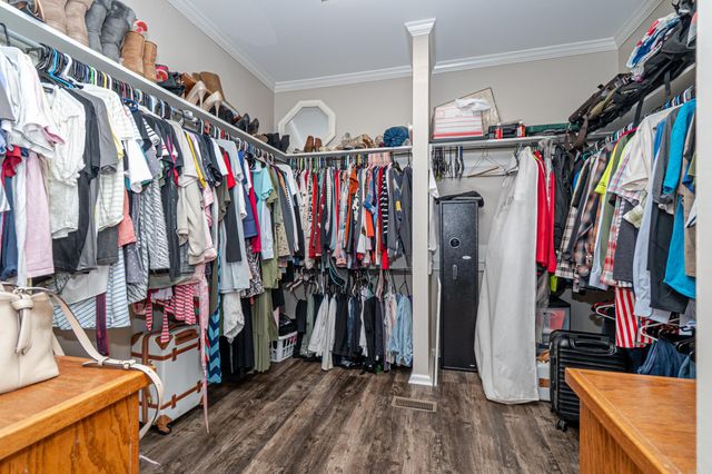 120 Hazelwood Dr, Monticello, AR 71655