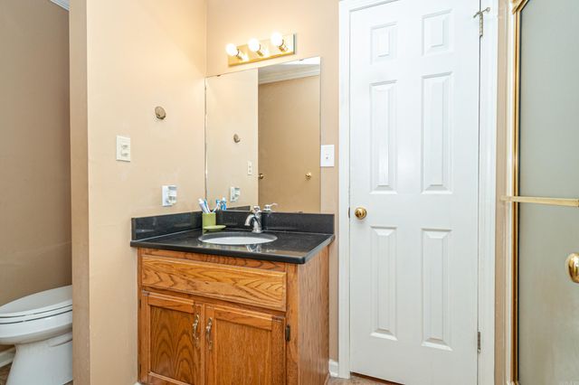 120 Hazelwood Dr, Monticello, AR 71655