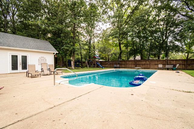 120 Hazelwood Dr, Monticello, AR 71655