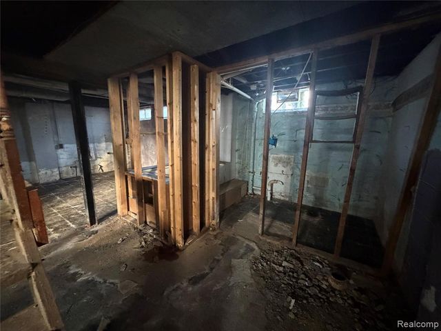 16092 Manning Street, Detroit, MI 48205