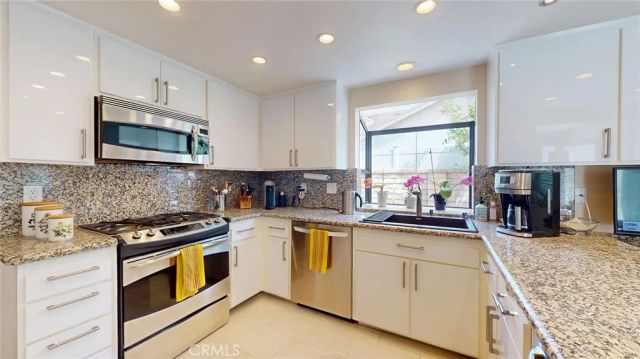 6230 Amigo, Tarzana, CA 91335