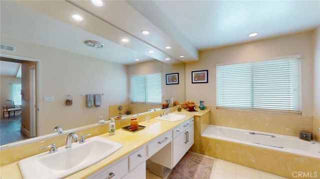 6230 Amigo, Tarzana, CA 91335