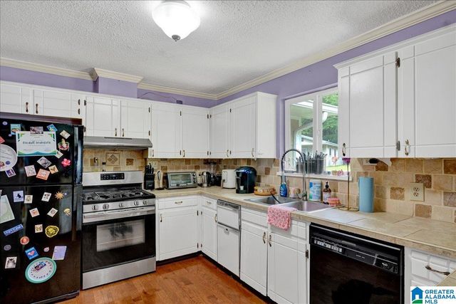 926 4TH WAY, Pleasant Grove, AL 35127