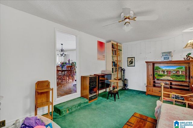 926 4TH WAY, Pleasant Grove, AL 35127