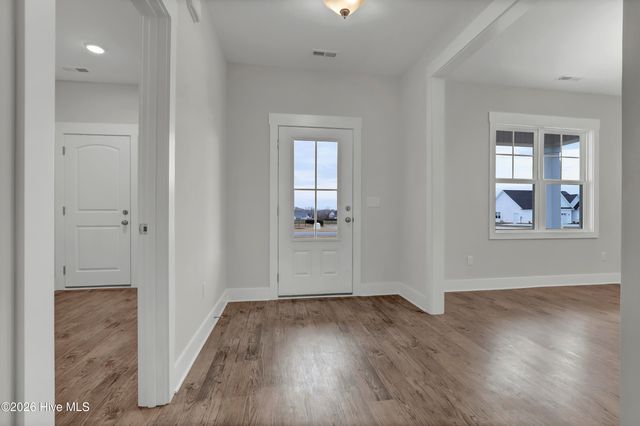 62 Peach Court, Burgaw, NC 28425
