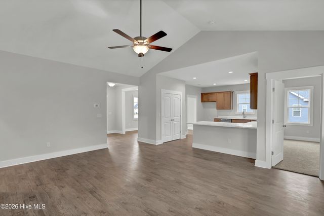 62 Peach Court, Burgaw, NC 28425