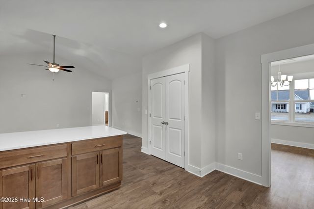 62 Peach Court, Burgaw, NC 28425