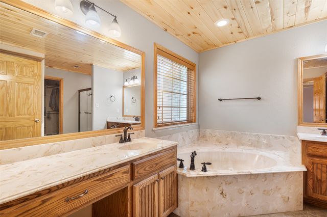 2040 Shannon Road, Denison, TX 75021