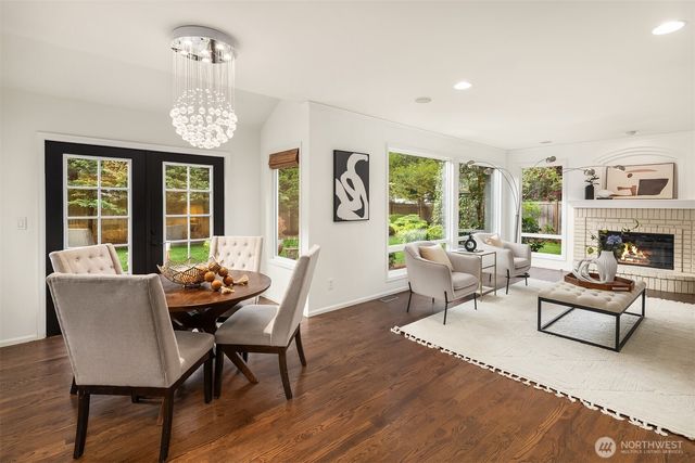 2215 271st Court SE, Sammamish, WA 98075