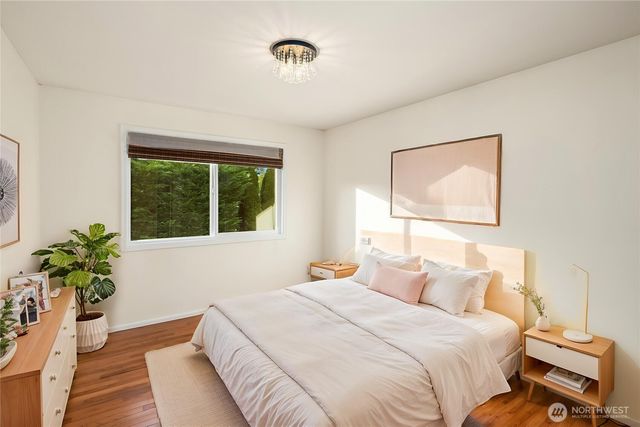 2215 271st Court SE, Sammamish, WA 98075