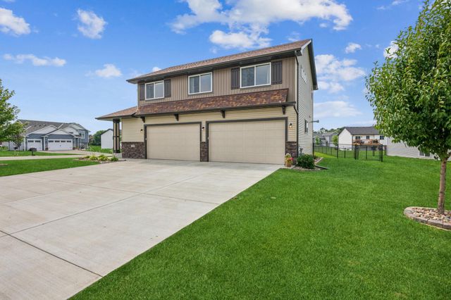 7880 Gunner Drive, Clear Lake, MN 55319